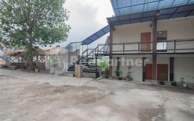 D'Valley View Lembang Mitra Reddoorz